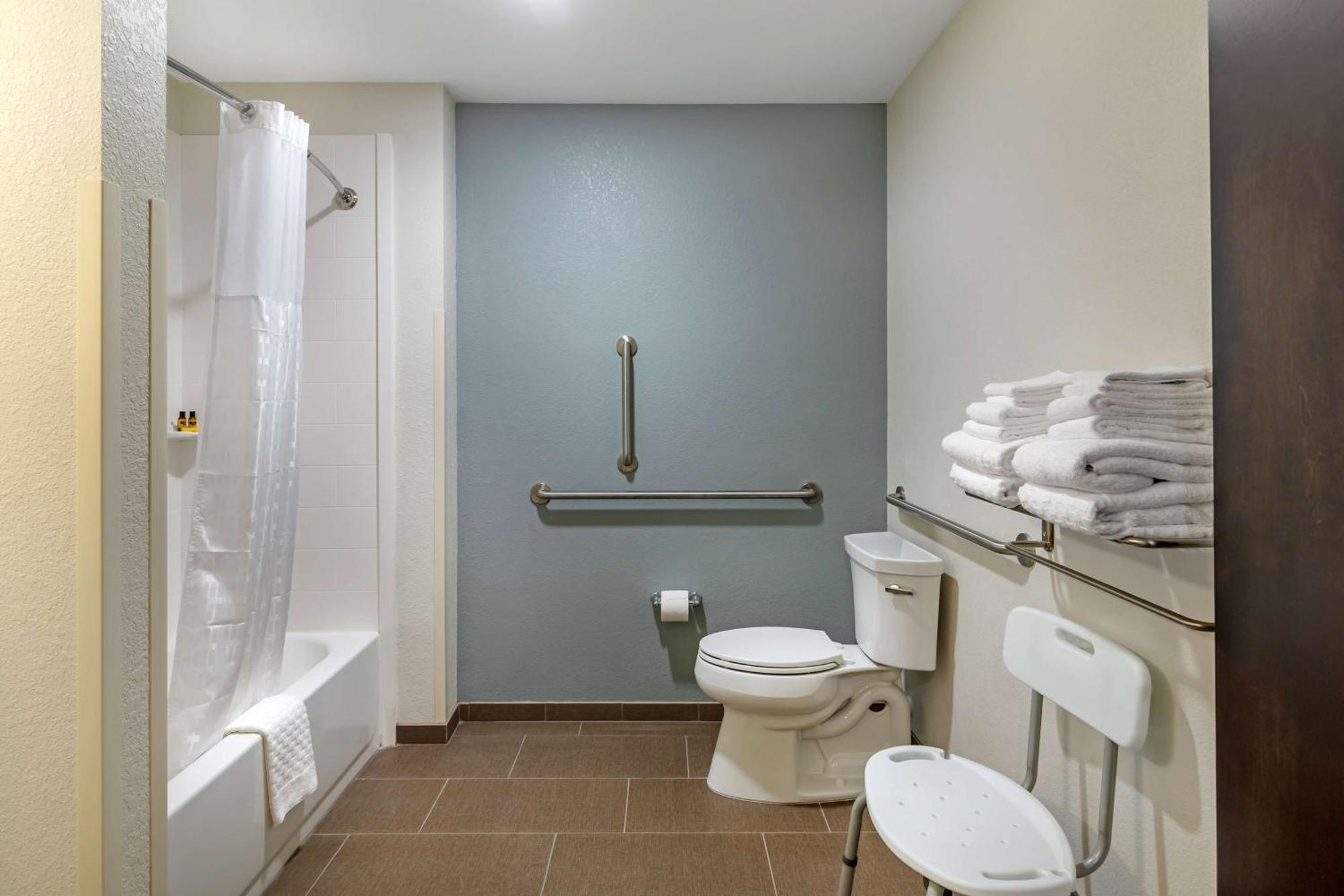 Best Western Plus Bluffton/Hilton Head Hotel Экстерьер фото